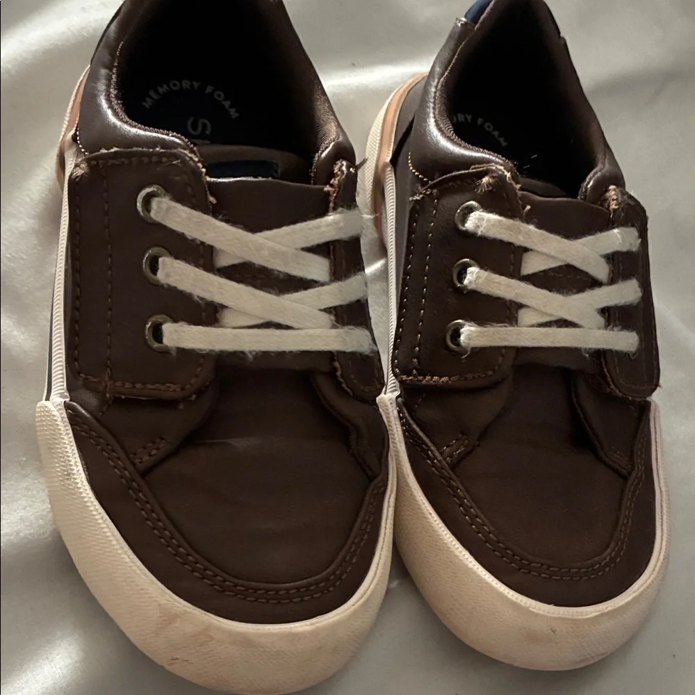 Sperry Brown and Navy Leather Casual Shoe‎